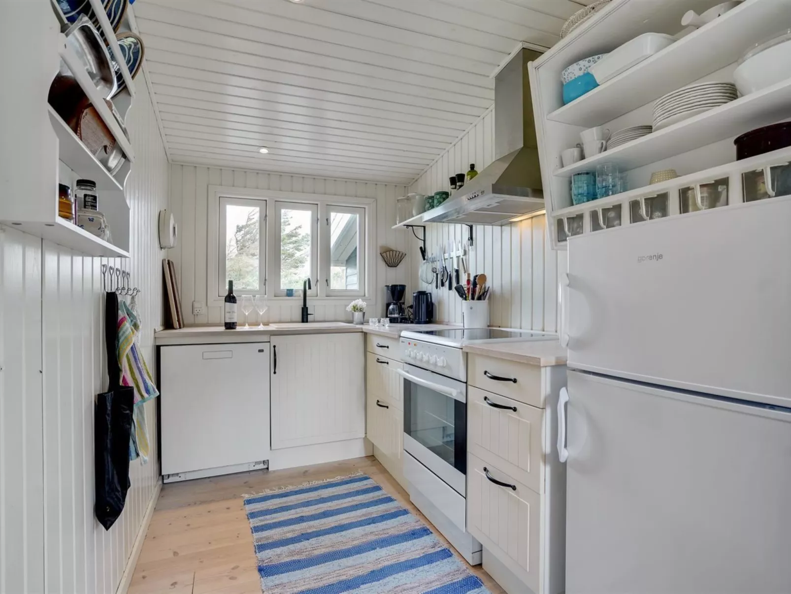 "Marit" - 150m from the sea-Inside