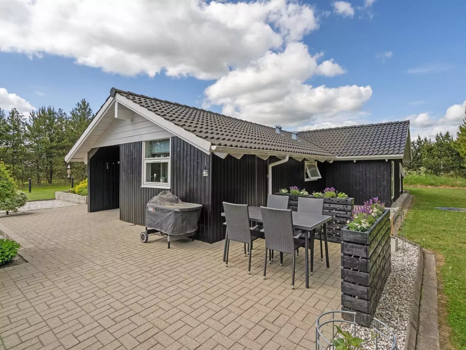 "Thore" - 400m from the sea-Outside