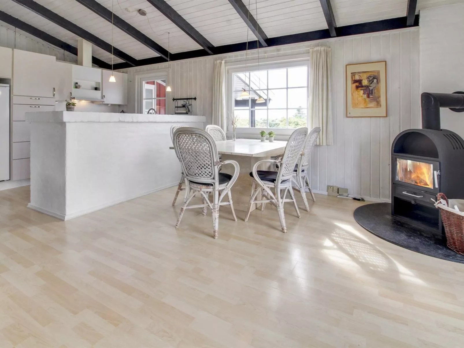 "Kalf" - 400m from the sea-Inside