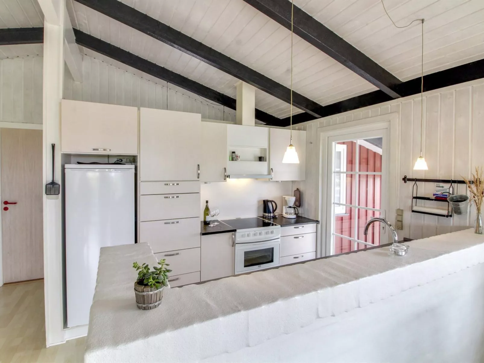 "Kalf" - 400m from the sea-Inside