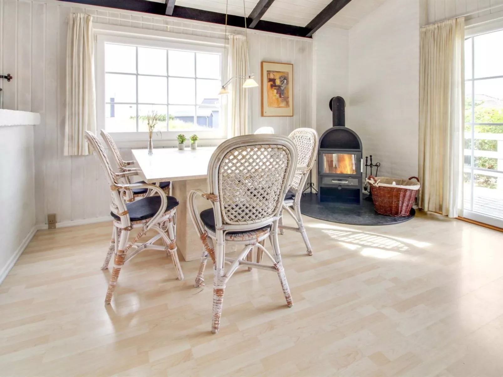 "Kalf" - 400m from the sea-Inside