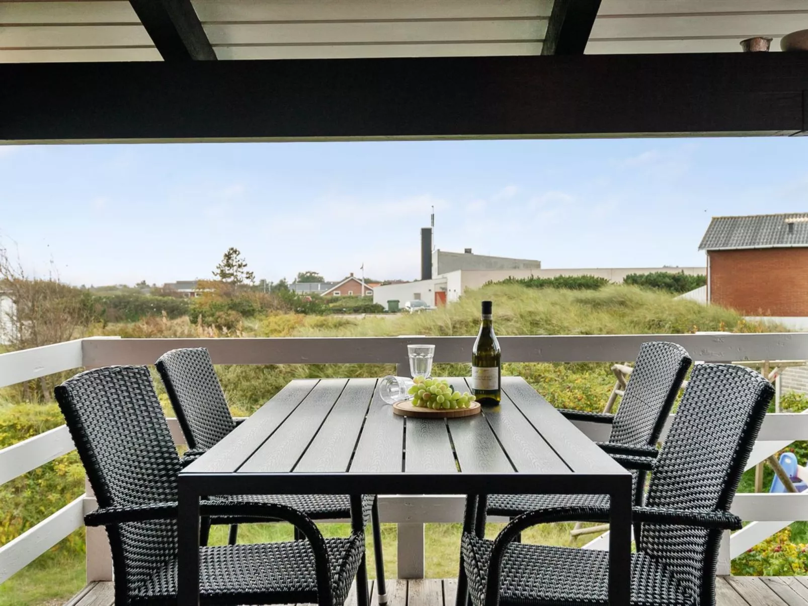 "Kalf" - 400m from the sea-Inside