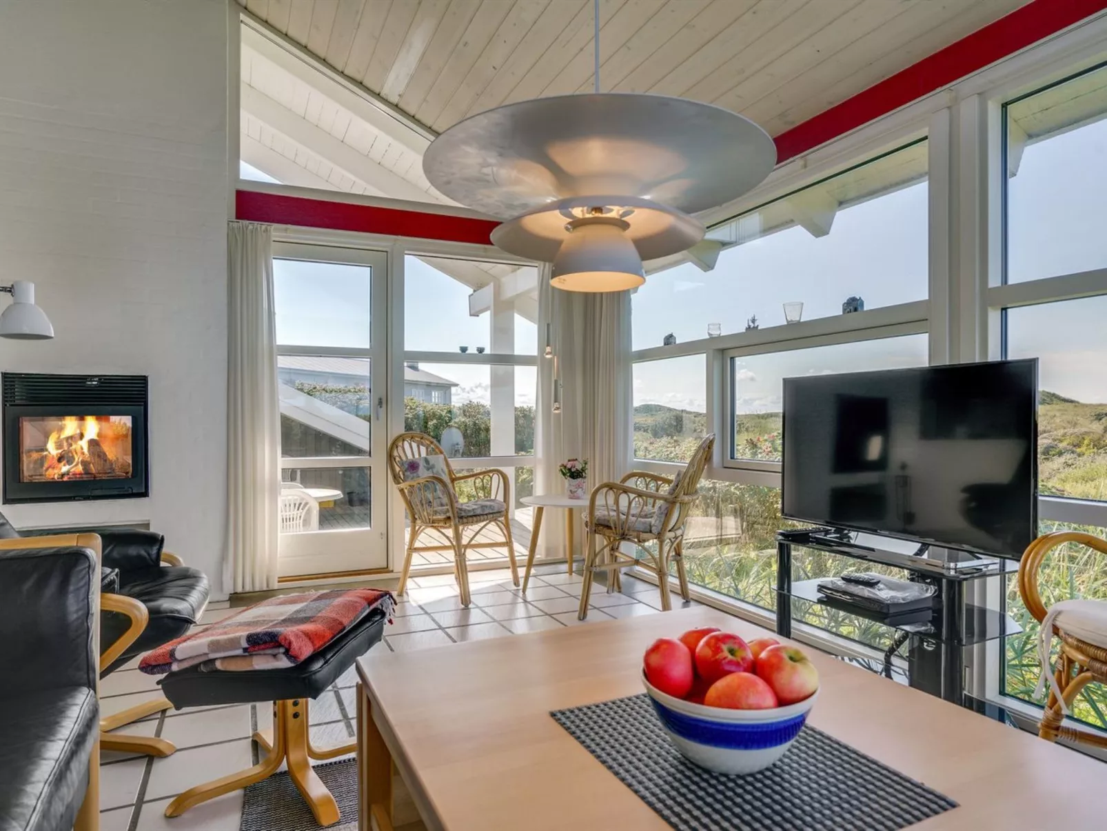 "Anne" - 100m from the sea-Inside