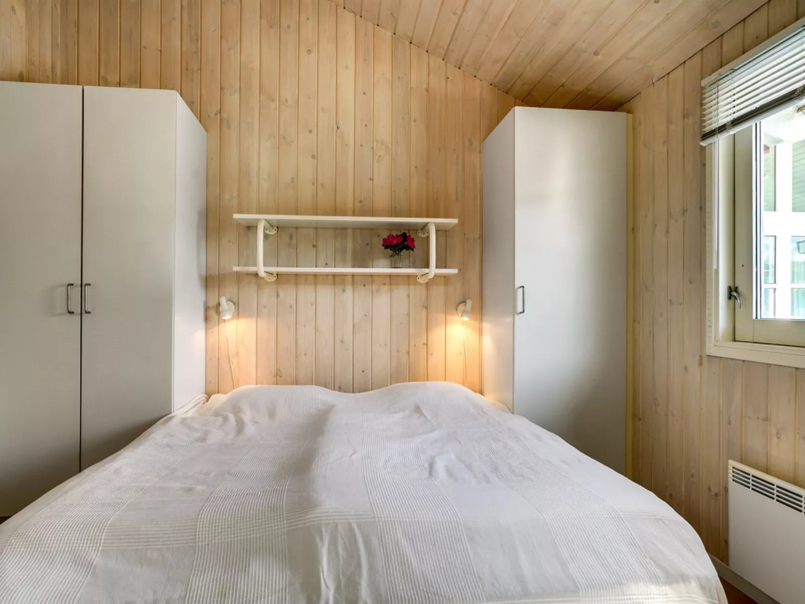 "Anne" - 100m from the sea-Inside