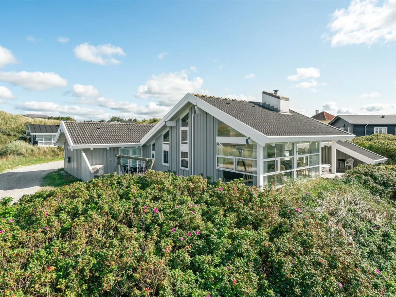 "Anne" - 100m from the sea-Outside