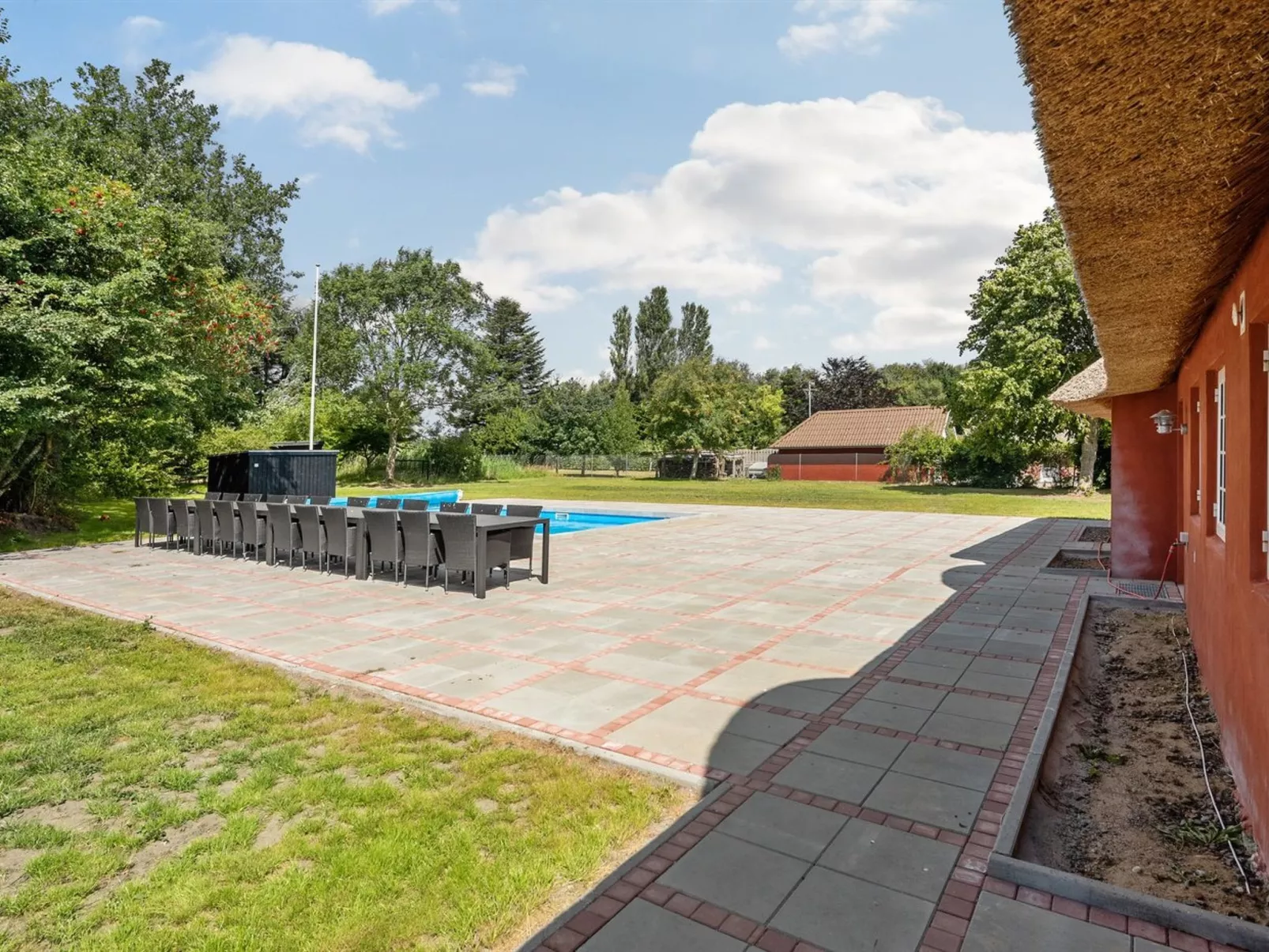 "Alitta" - 27km from the sea-Draußen