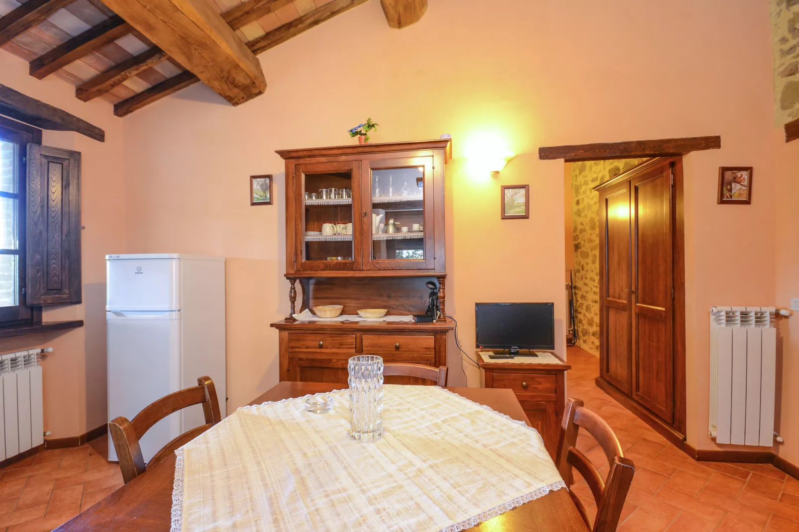 Granaio-Dining room