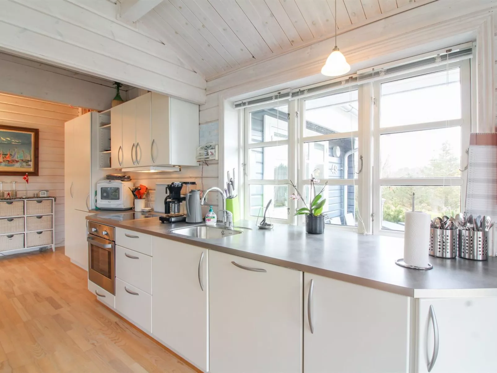 "Mathy" - 900m from the sea-Inside