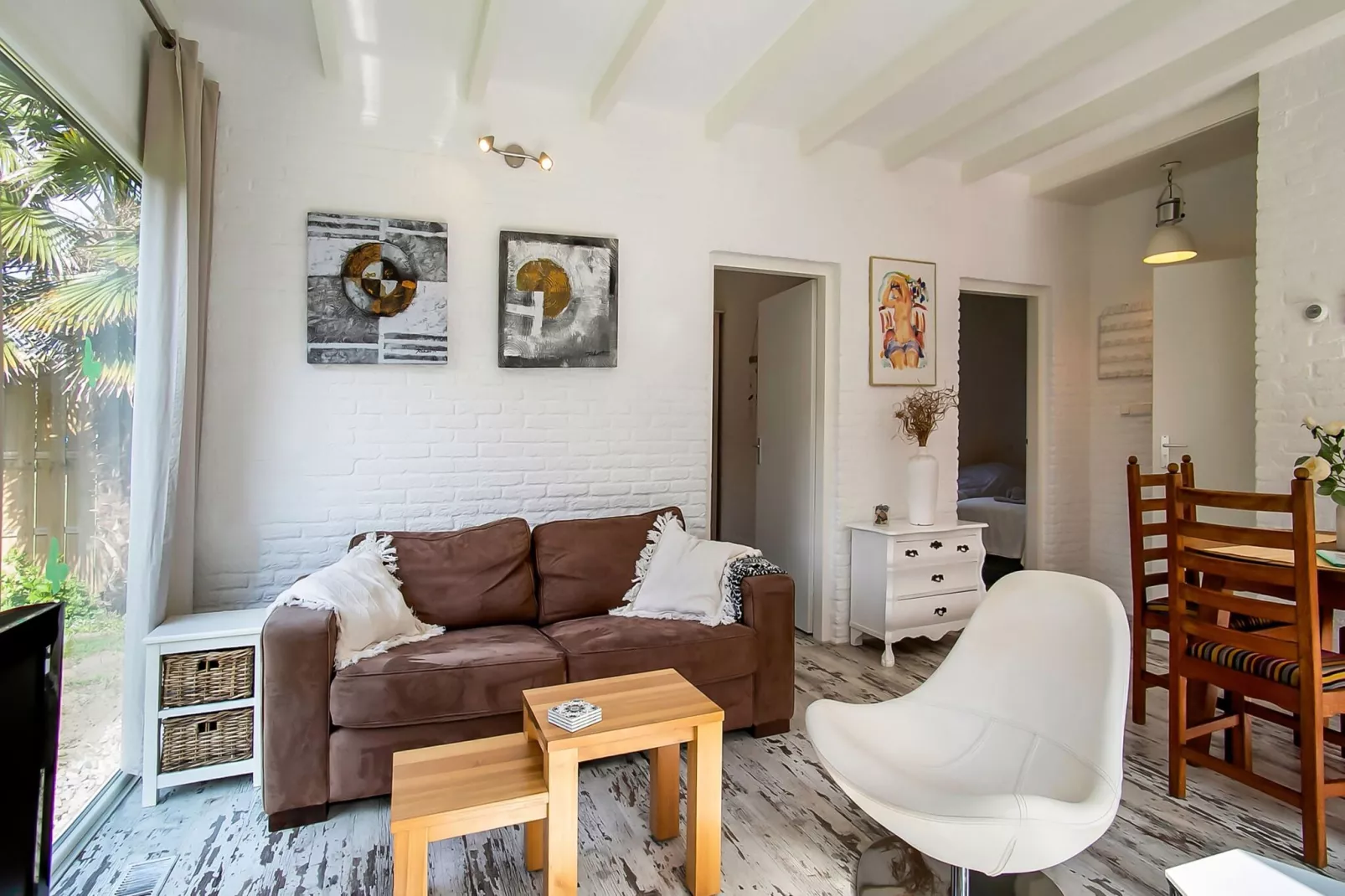 Royal Palm-Living room