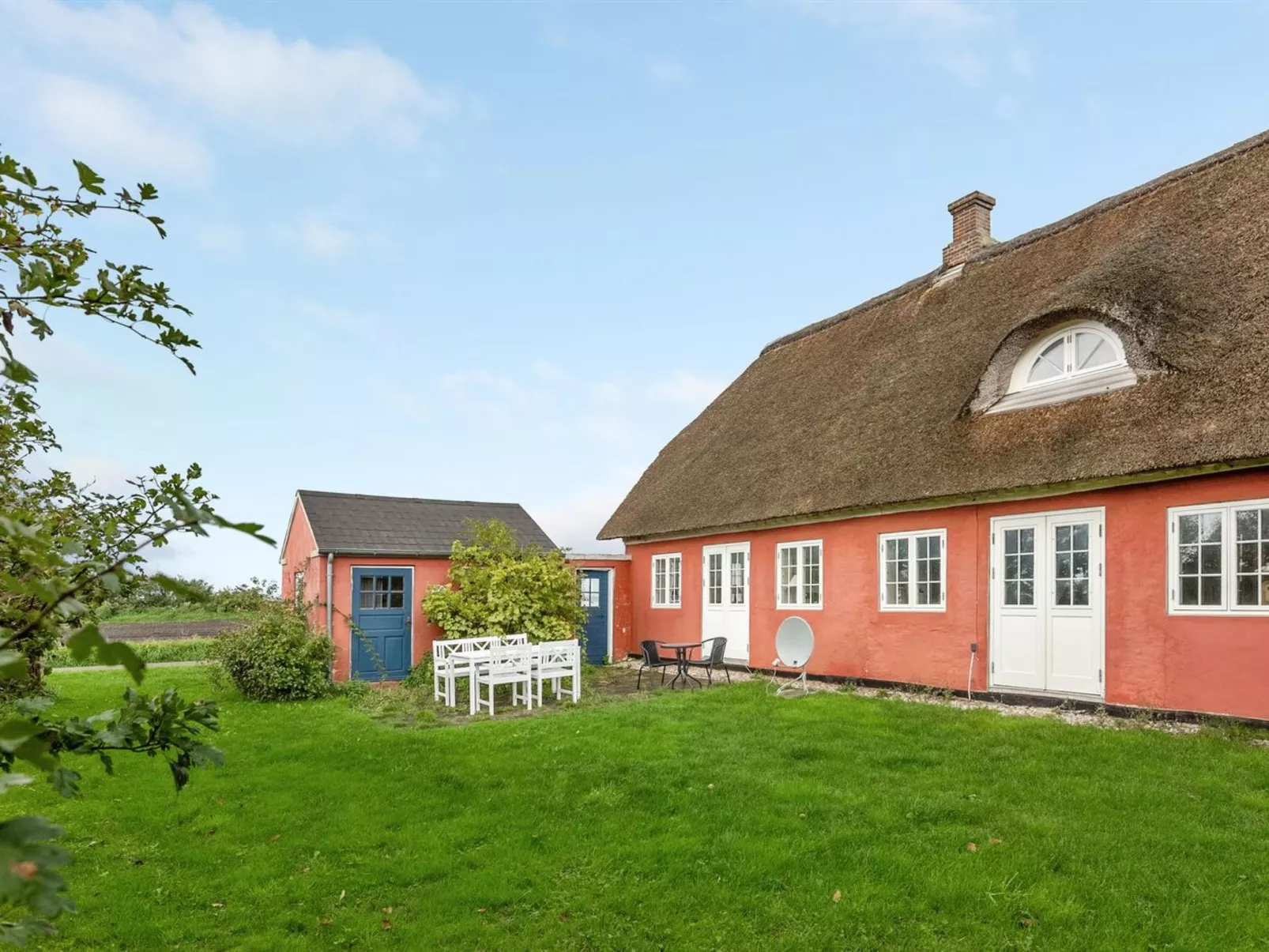 "Kielo" - 10km from the sea-Inside