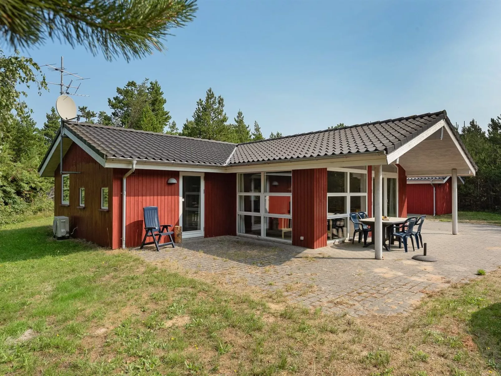 "Guthmund" - 1km from the sea-Inside