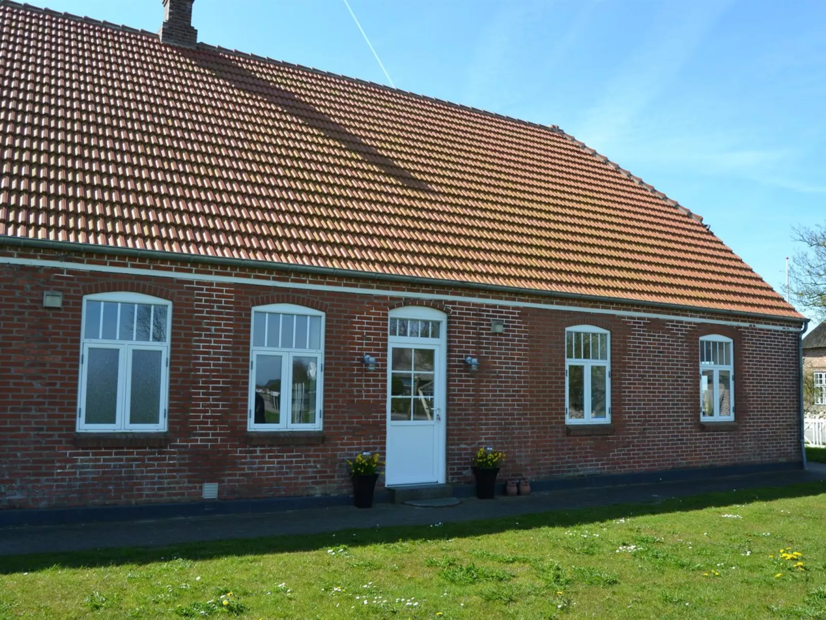 "Adine" - 13km from the sea-Outside