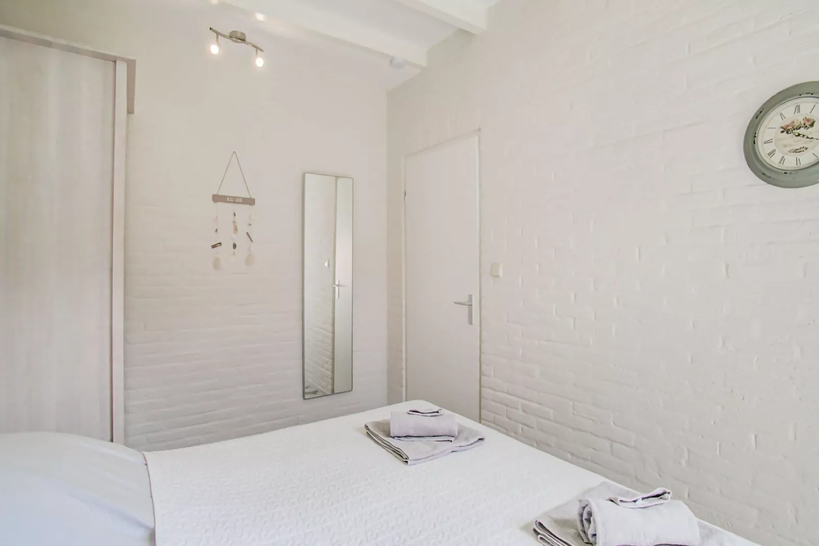 Royal Palm-Bedroom