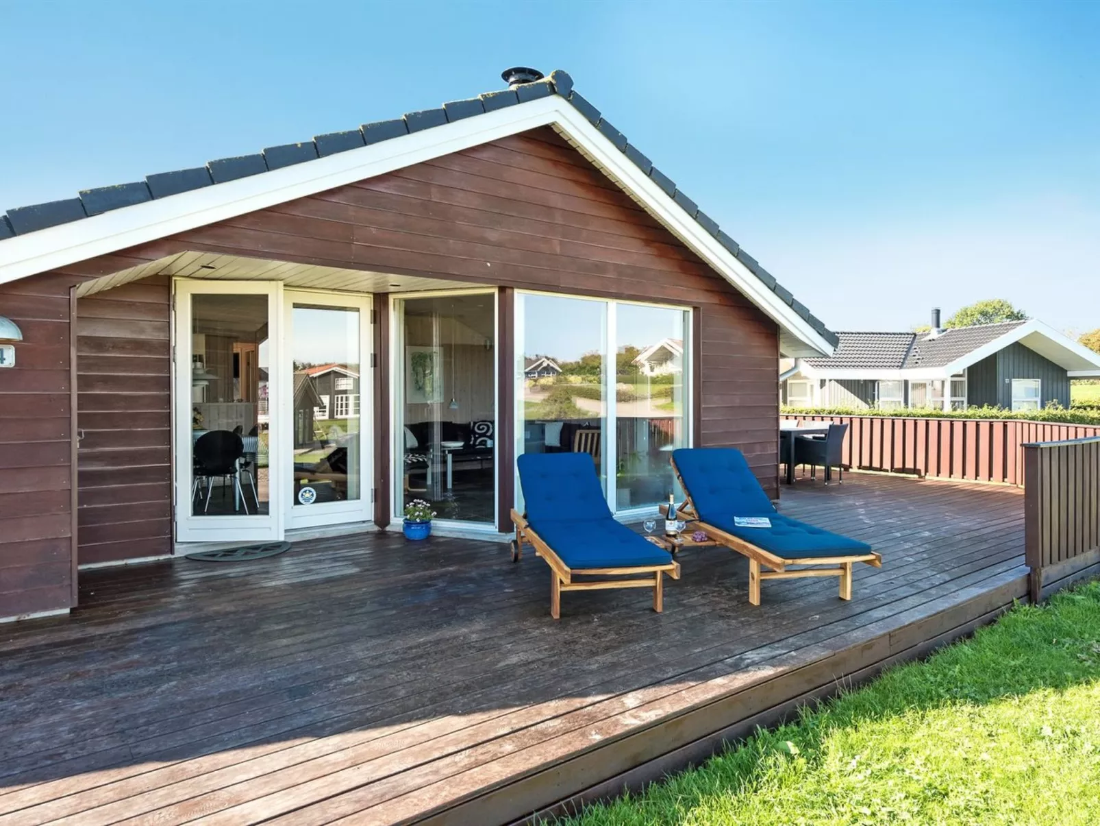 "Alexis" - 250m from the sea-Outside