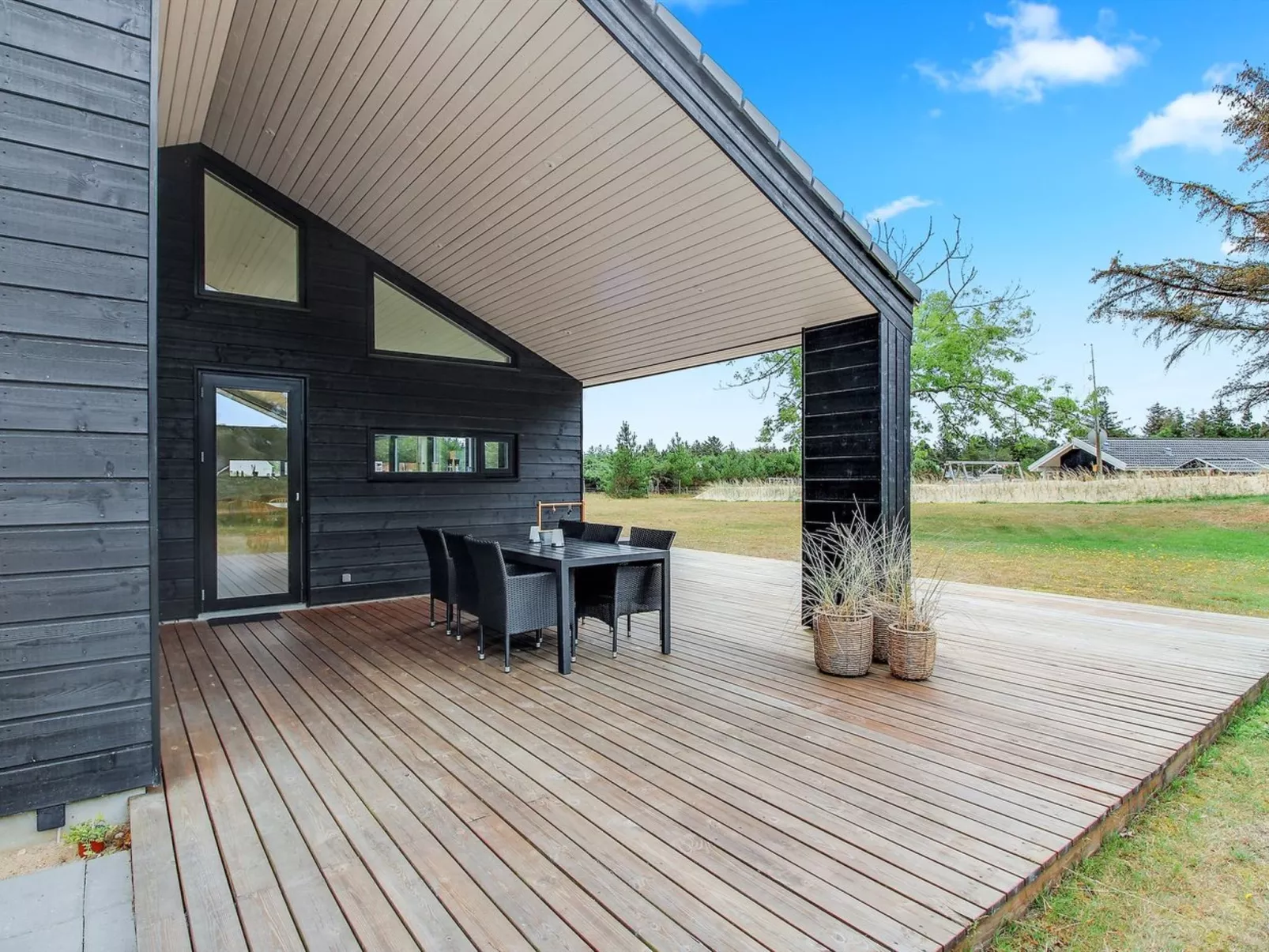 "Vasilka" - 800m from the sea-Outside