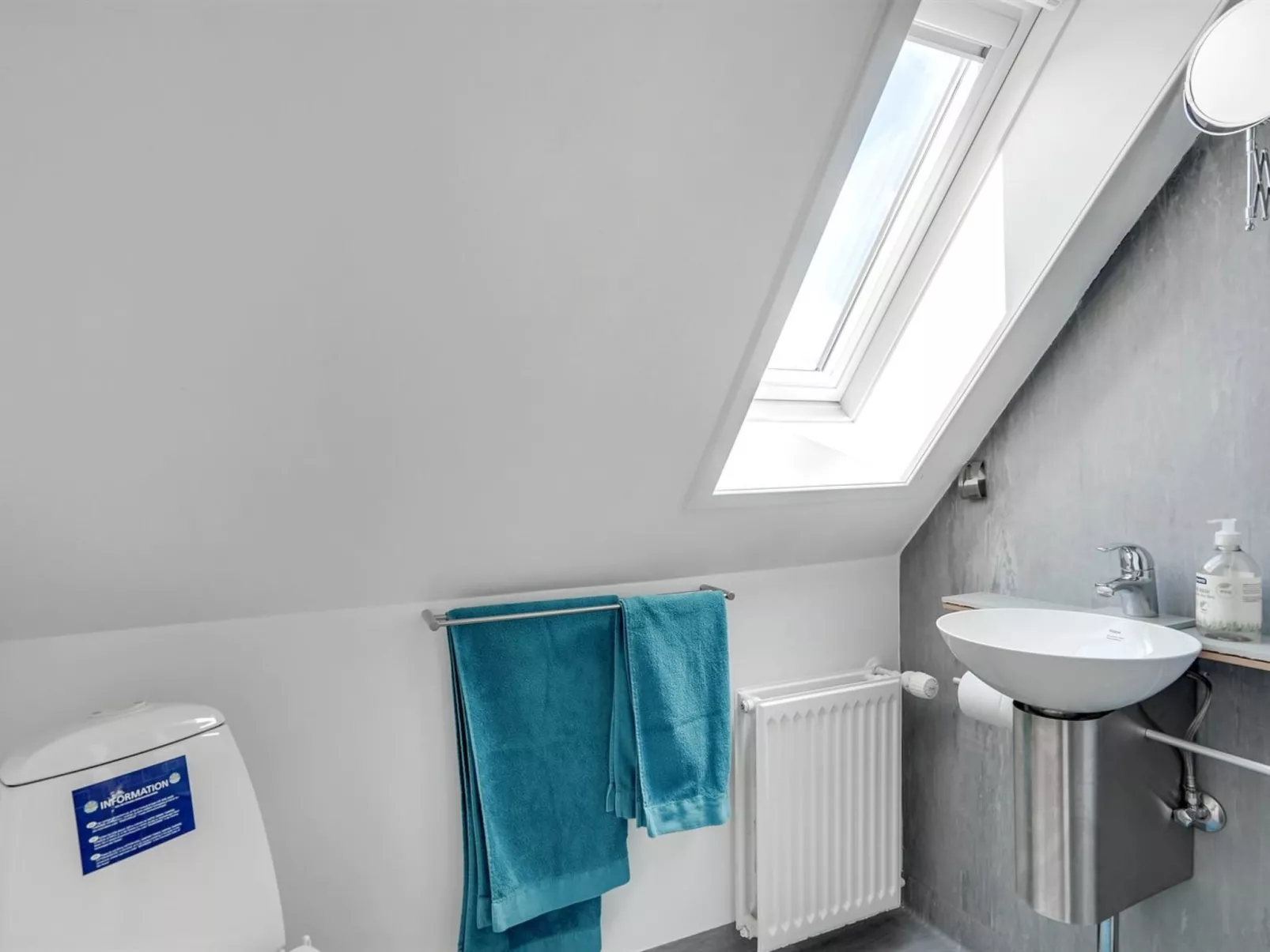 "Fria" - 500m from the sea-Drinnen