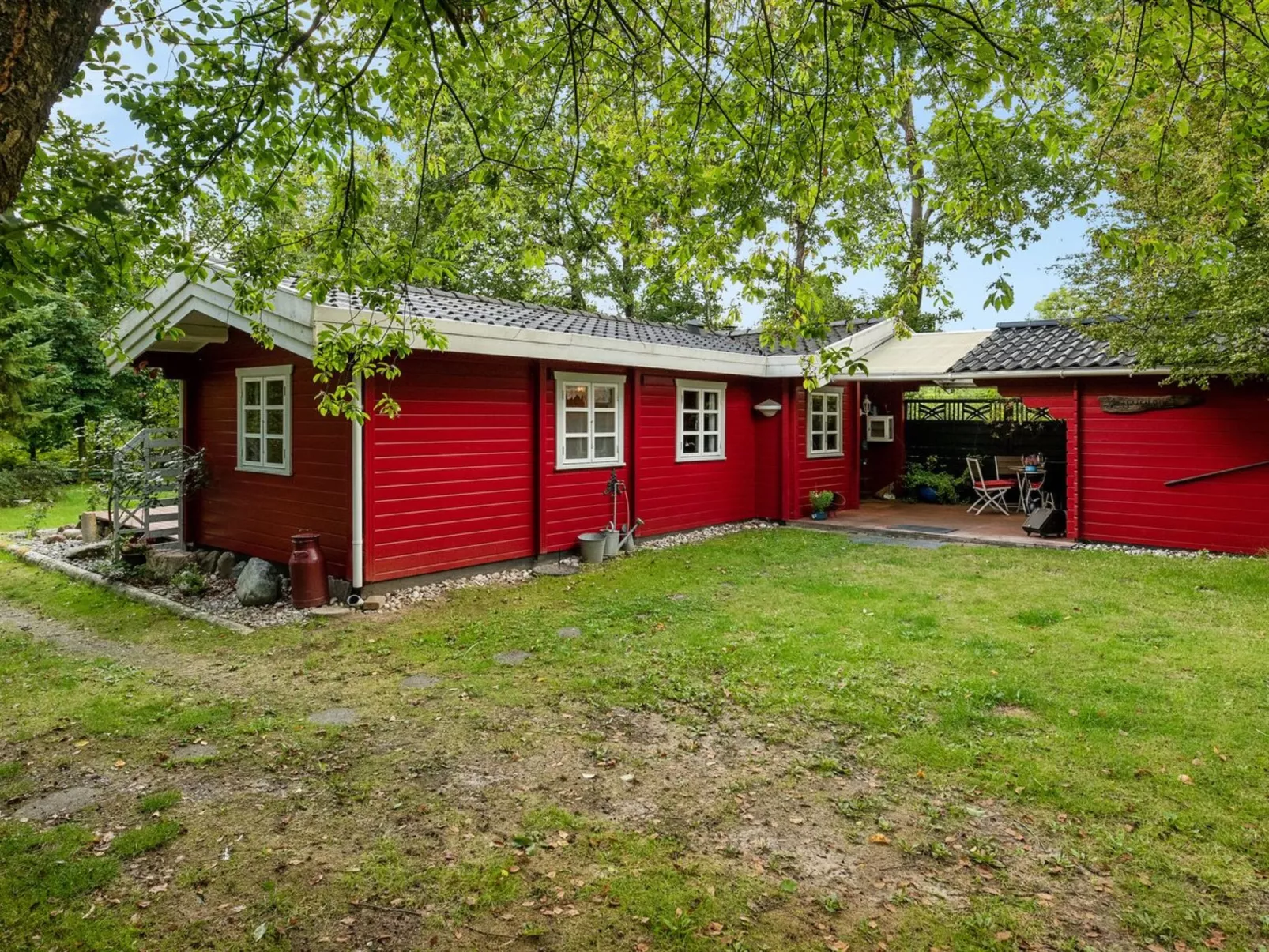 "Rasmus" - 29km from the sea-Outside