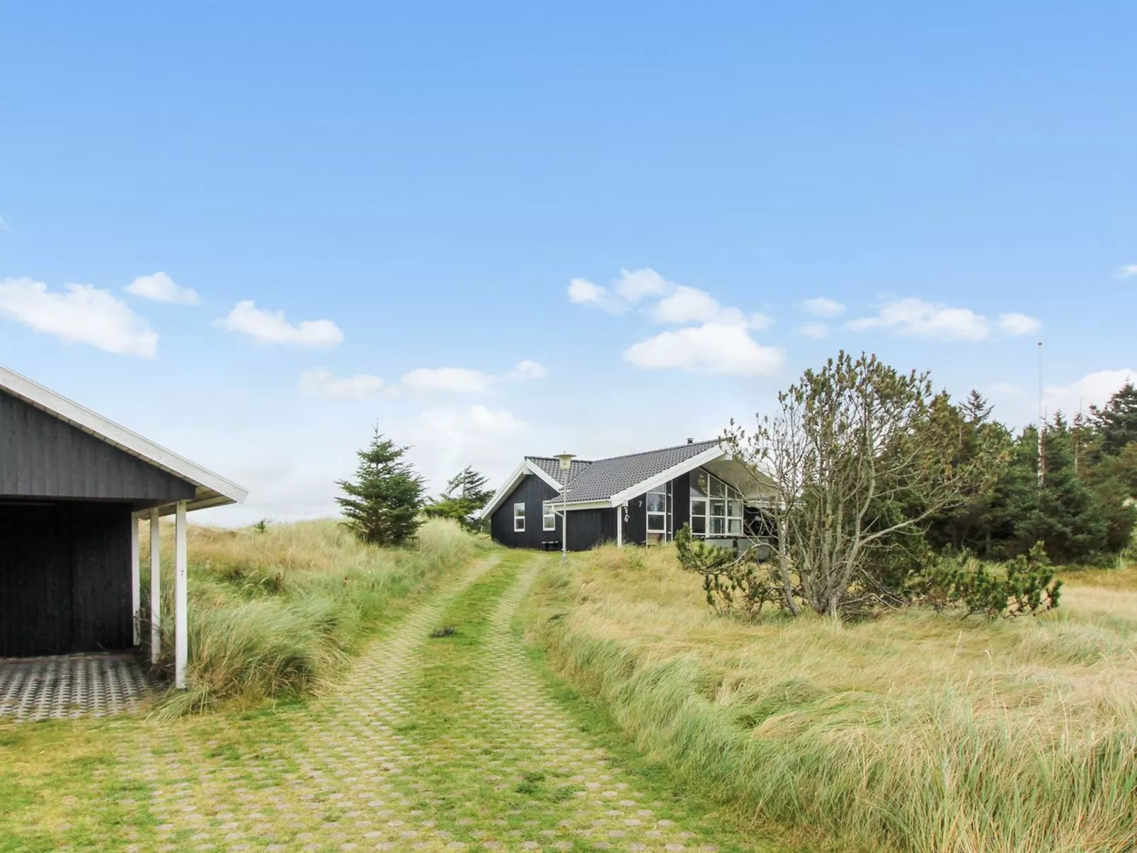 "Griselda" - 700m from the sea-Outside