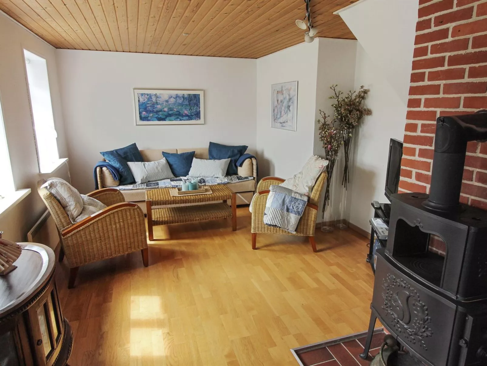 "Amra" - 200m from the sea-Inside