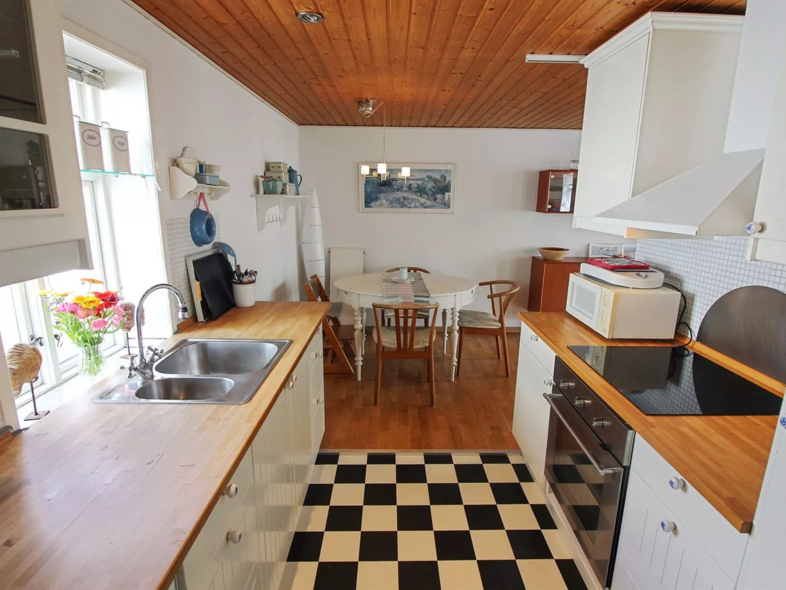 "Amra" - 200m from the sea-Inside