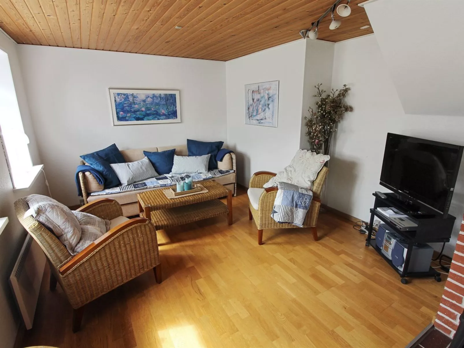 "Amra" - 200m from the sea-Inside