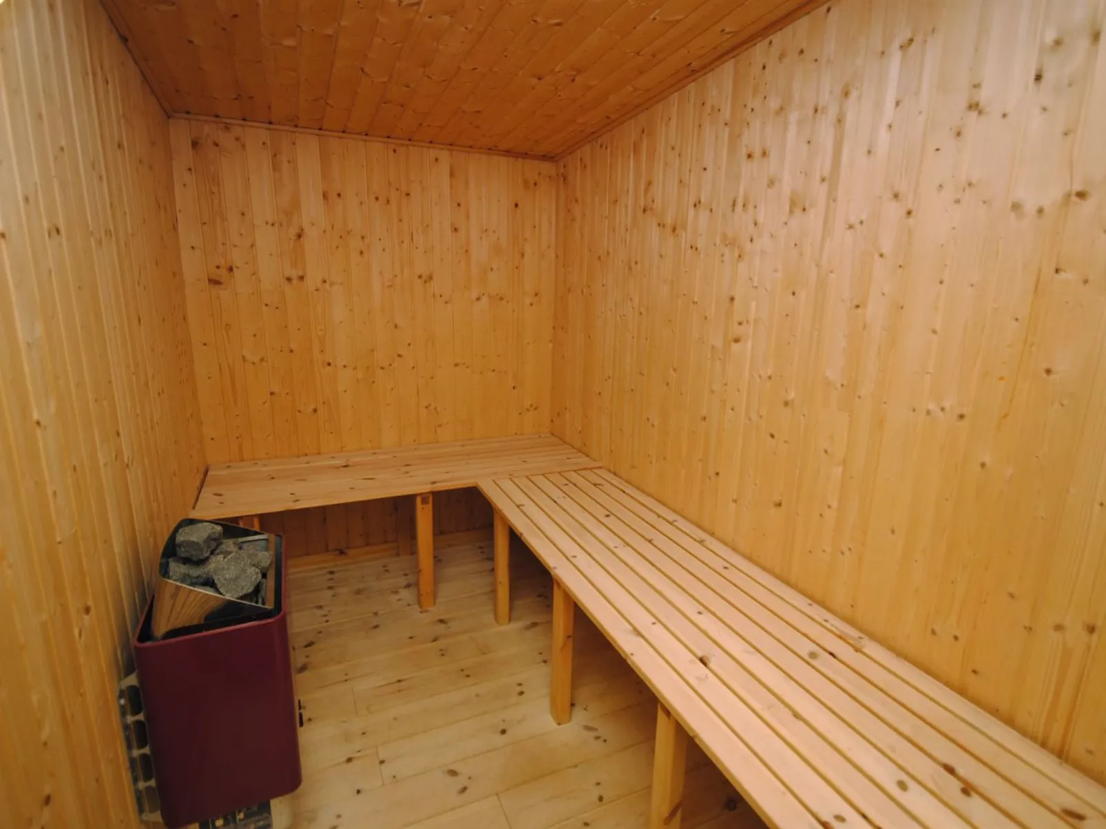 "Benjamina" - 530m to the inlet-Inside