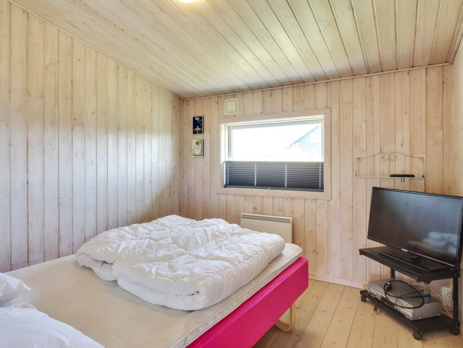"Benjamina" - 530m to the inlet-Inside
