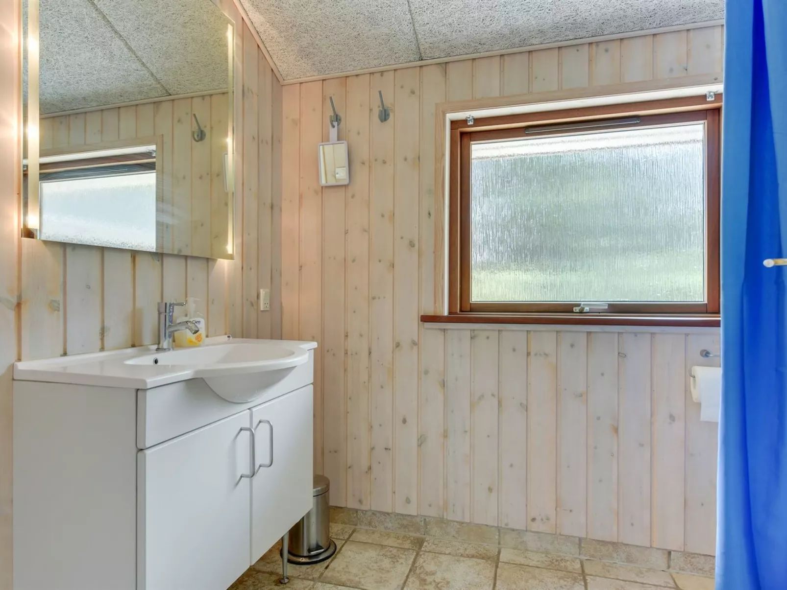 "Jonas" - 2.4km from the sea-Drinnen