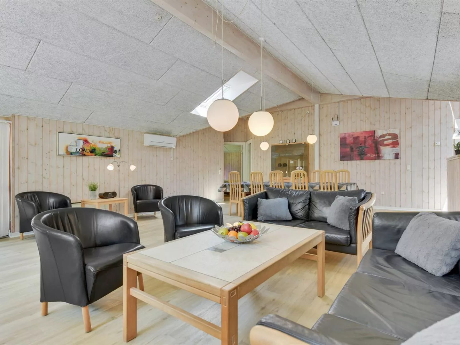 "Jonas" - 2.4km from the sea-Drinnen