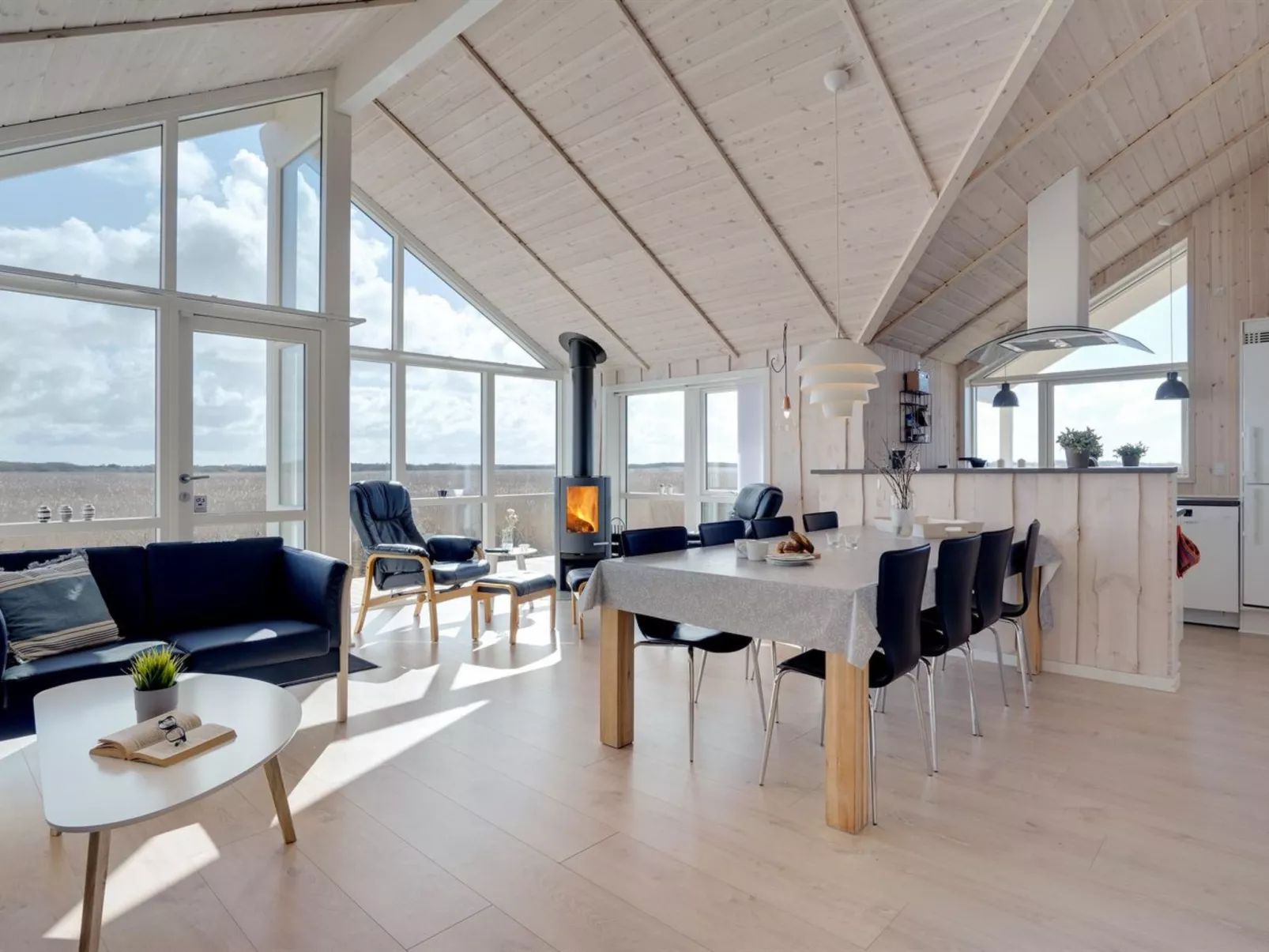 "Jonna" - 700m from the sea-Inside