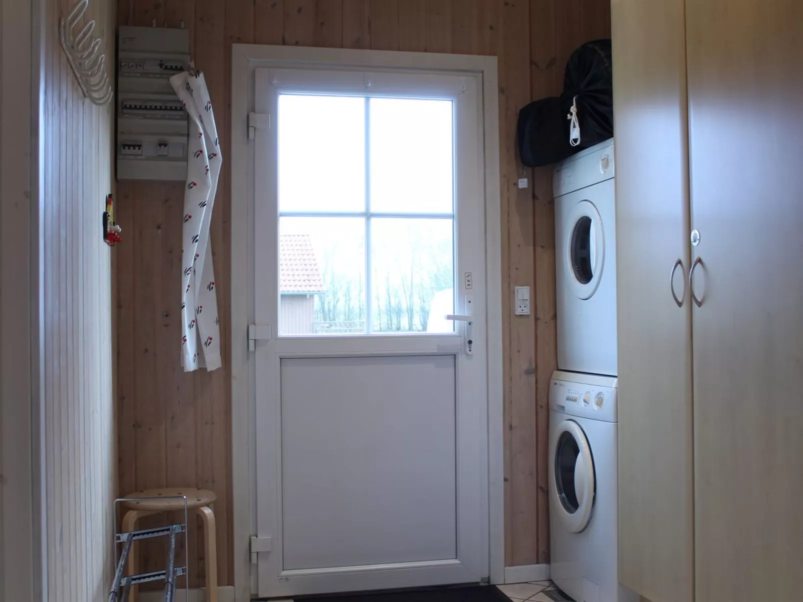 "Tinka" - 1.2km to the inlet-Inside