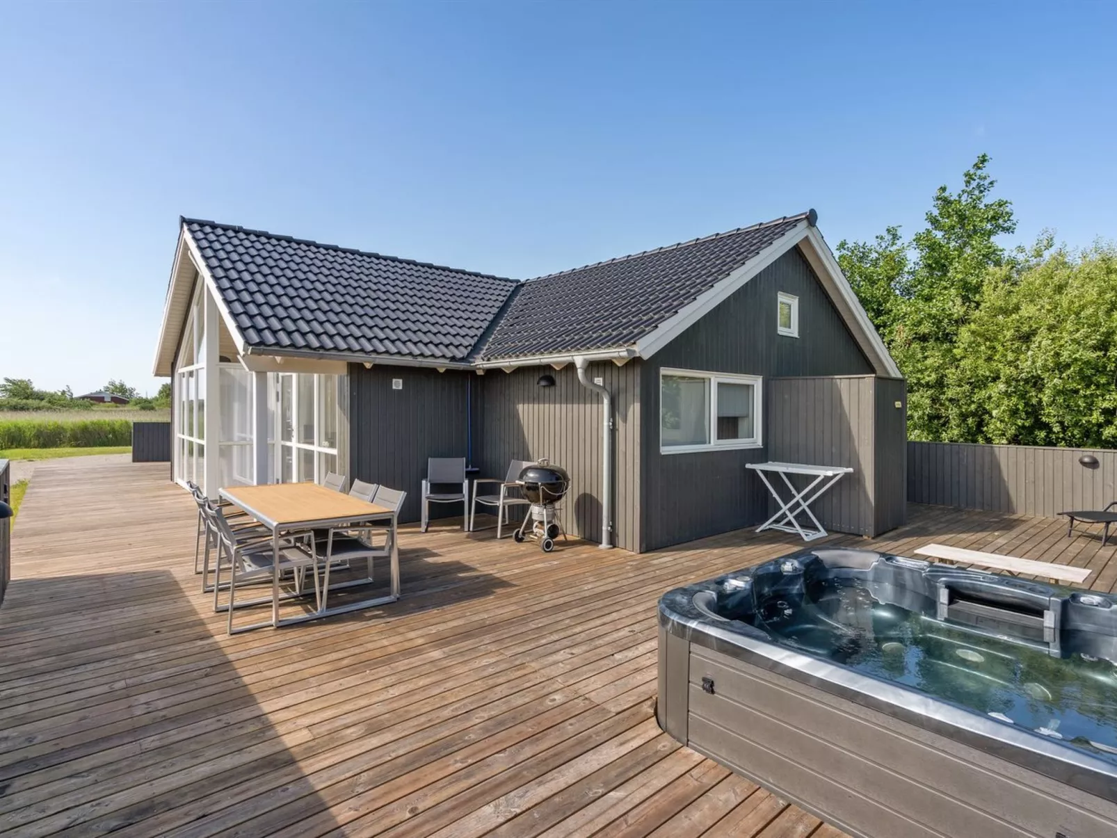 "Jonna" - 700m from the sea-Outside
