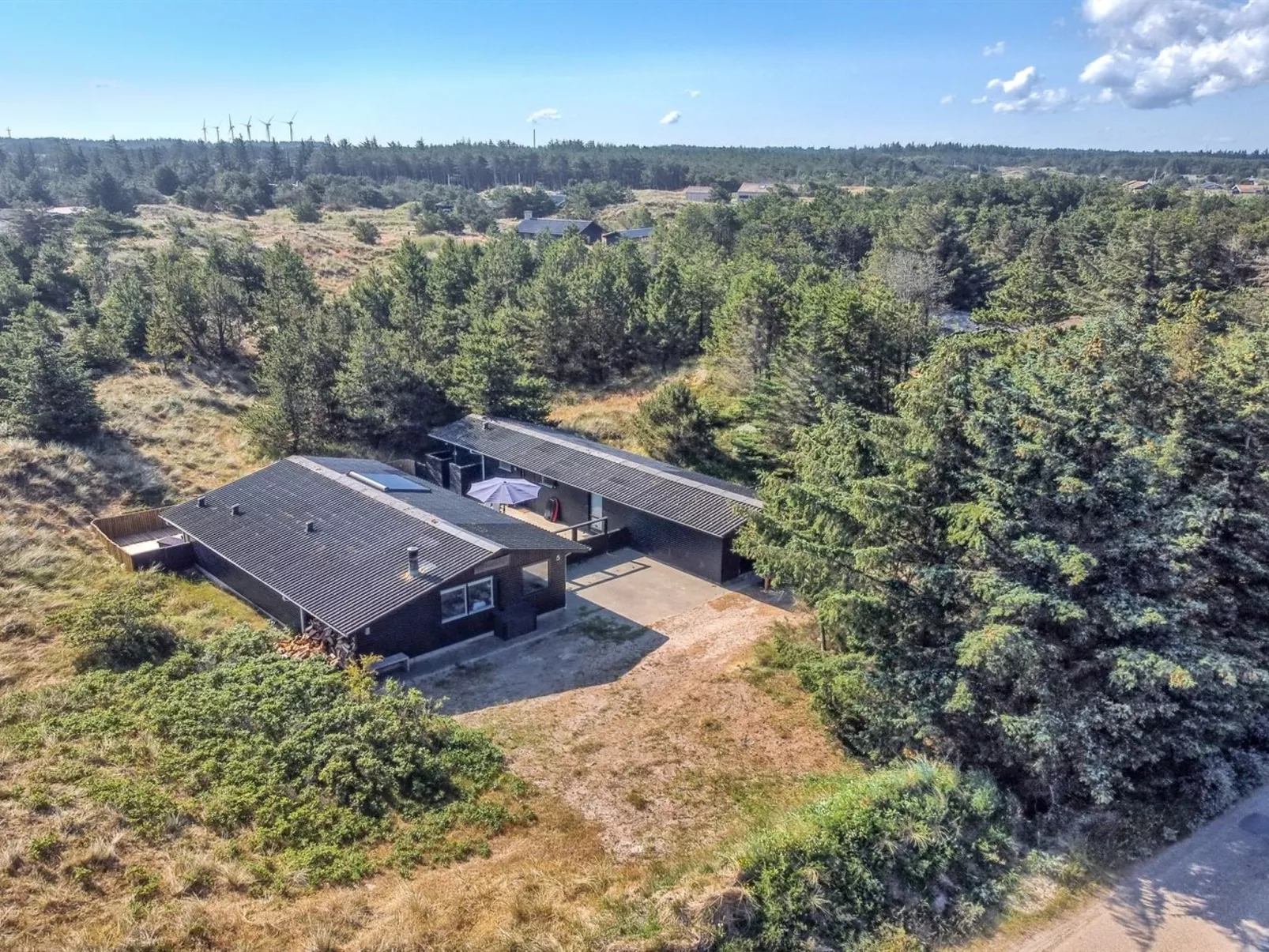 "Druscilla" - 650m from the sea-Outside