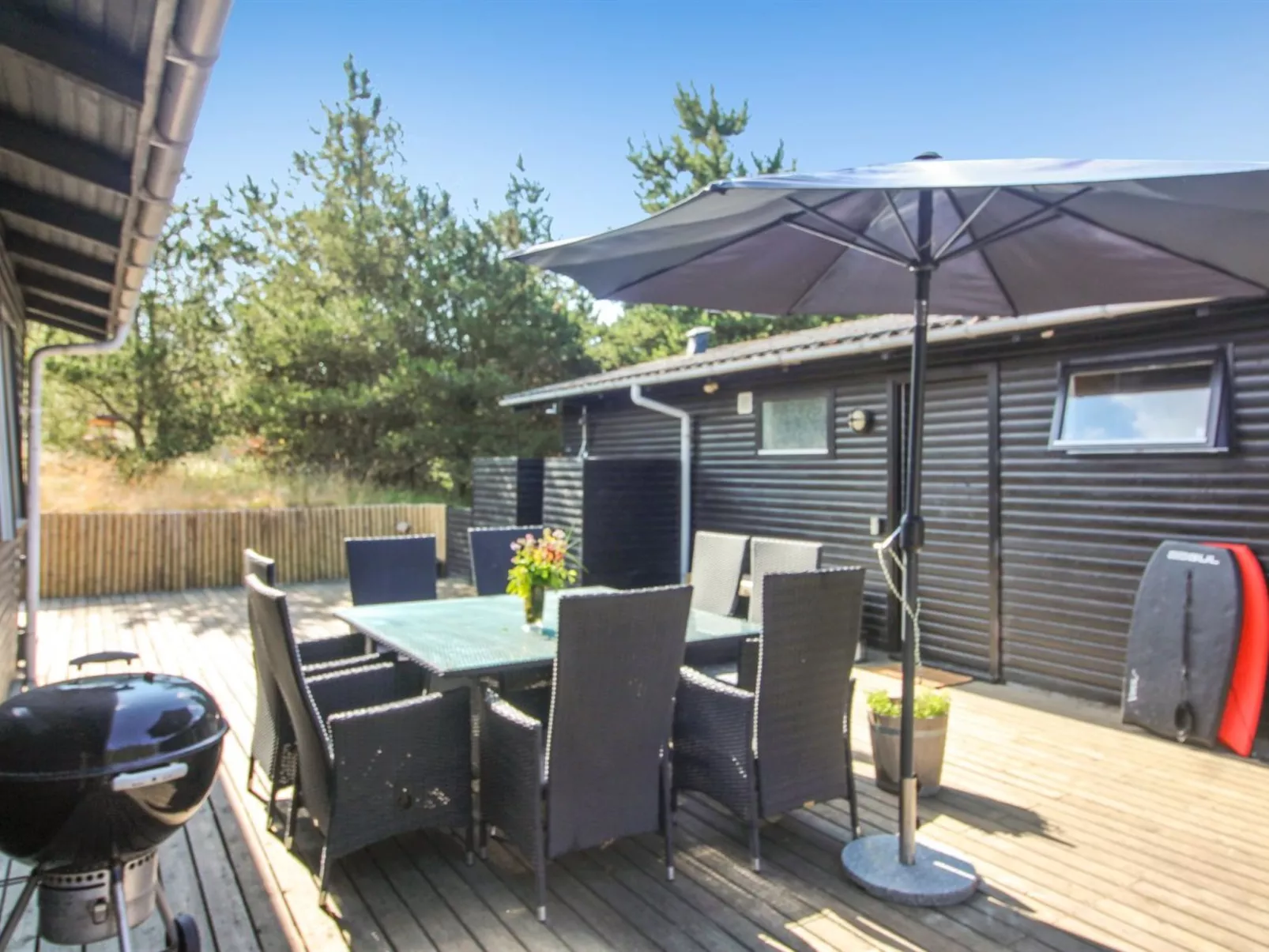 "Druscilla" - 650m from the sea-Outside
