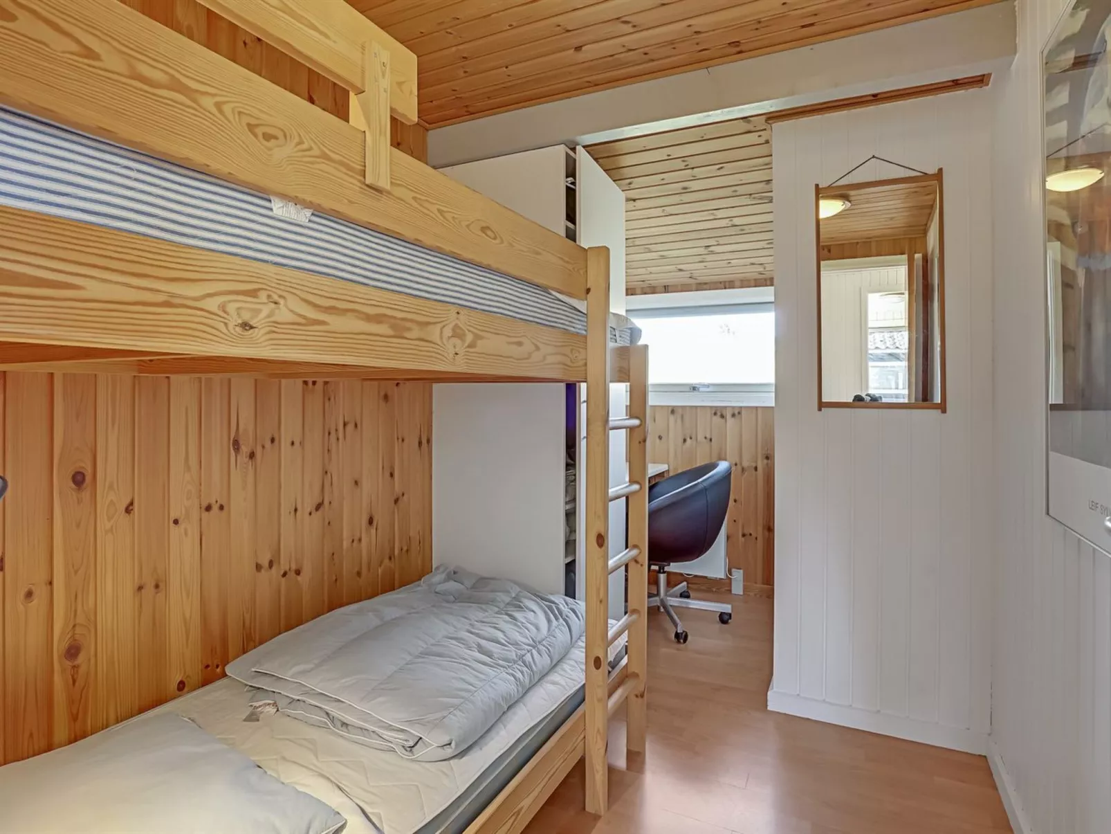 "Druscilla" - 650m from the sea-Inside