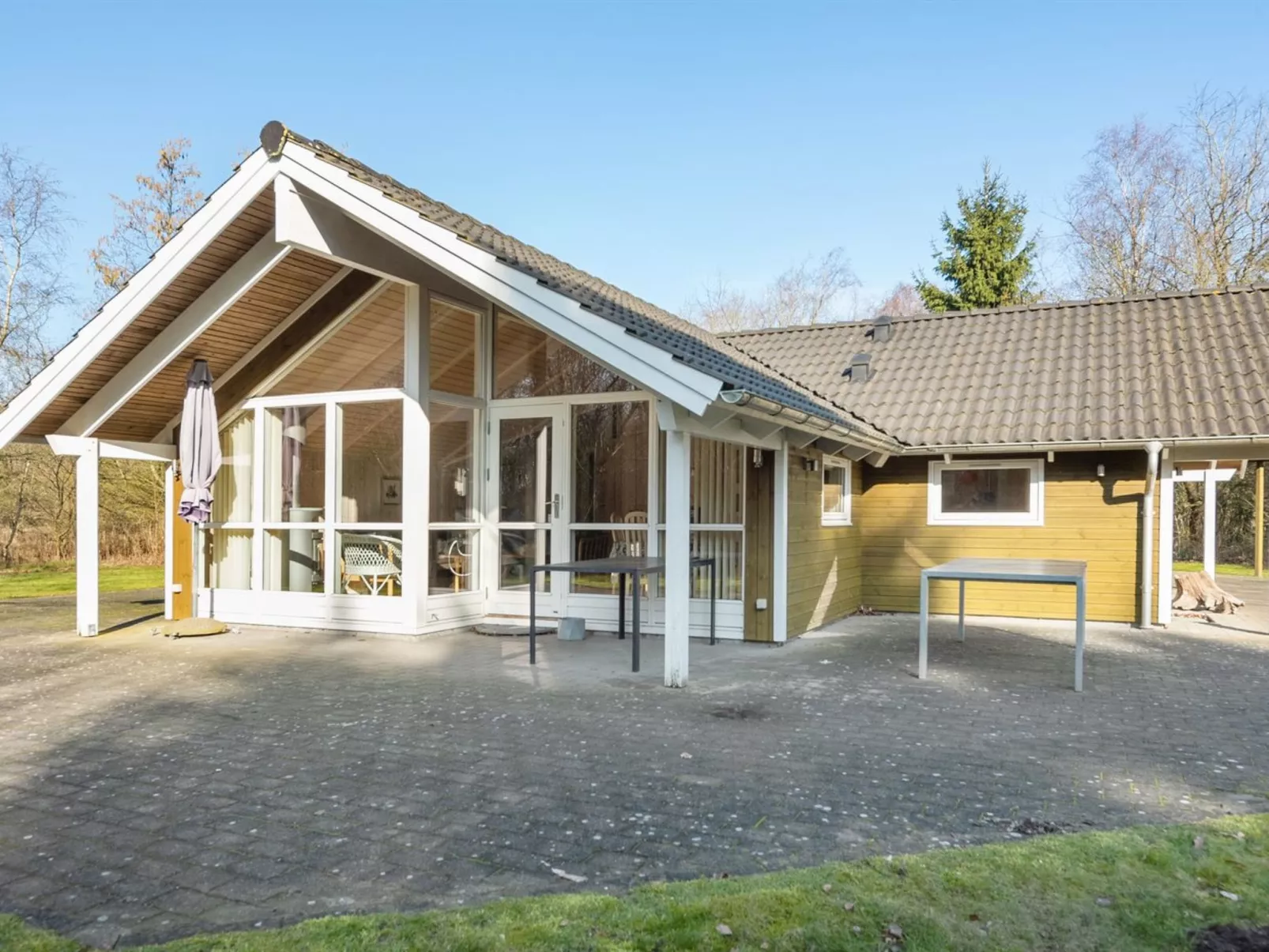 "Kaare" - 34.2km from the sea-Draußen