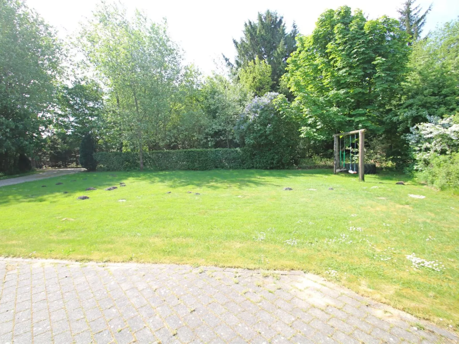 "Kaare" - 34.2km from the sea-Draußen