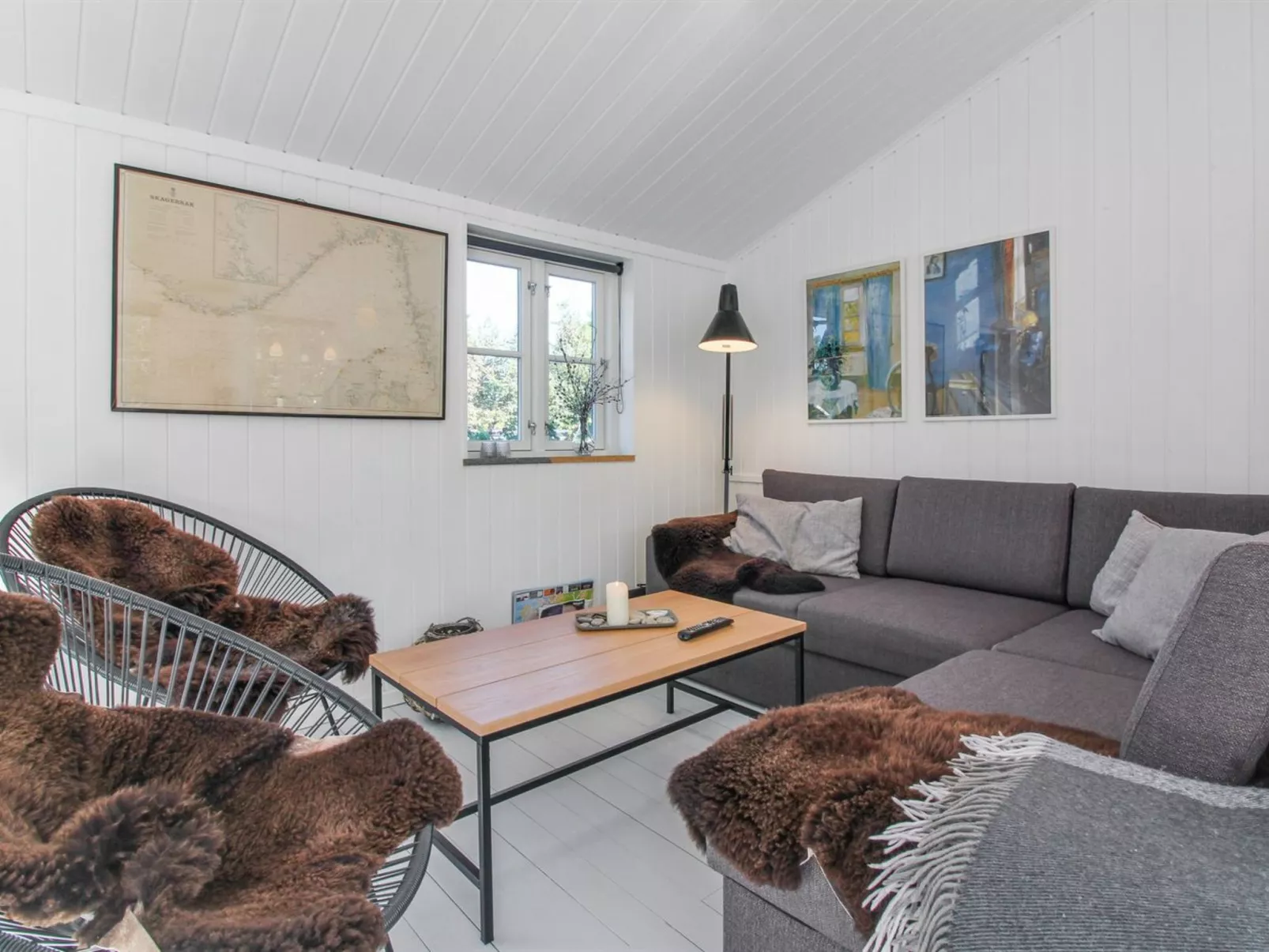 "Thorkil" - 800m from the sea-Inside