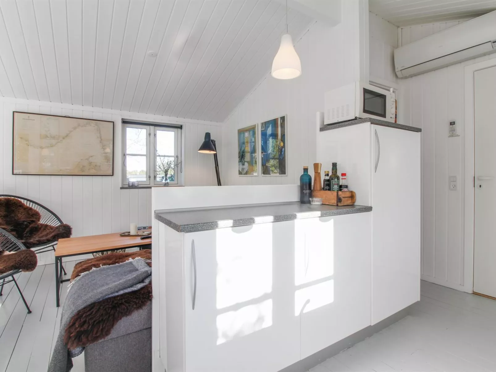 "Thorkil" - 800m from the sea-Inside