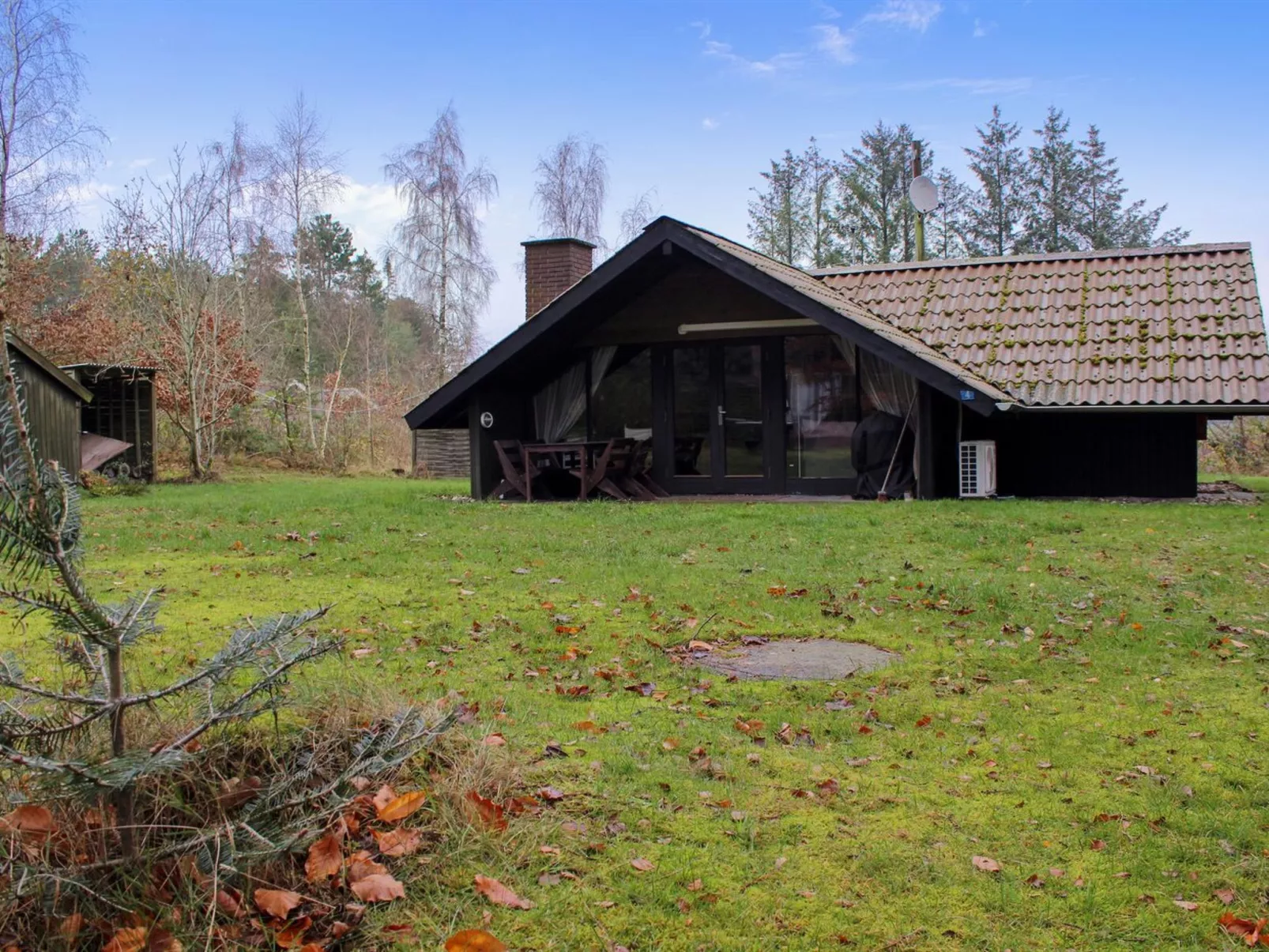 "Melba" - 8km from the sea