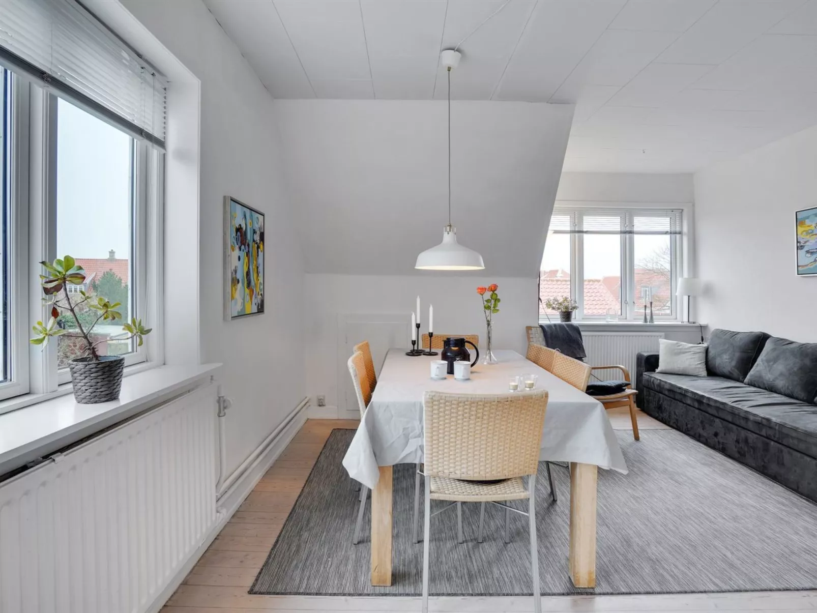 "Leea" - 500m from the sea-Inside