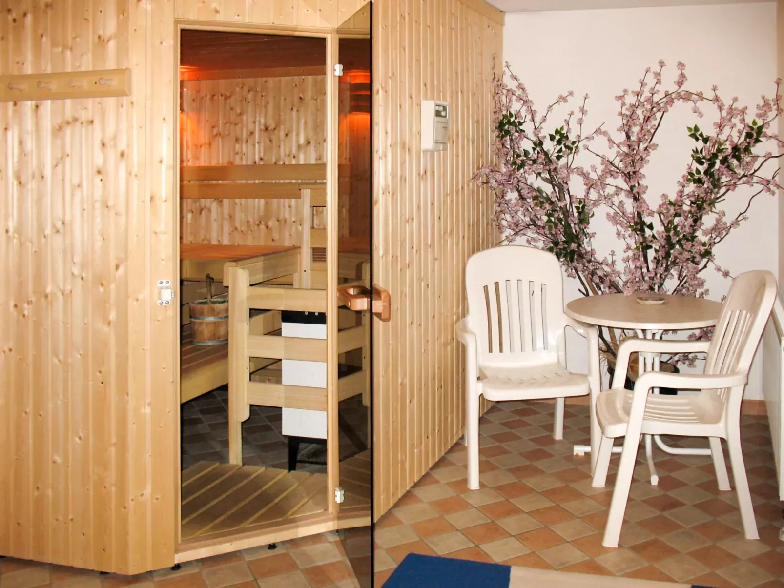 Bergfeld-Inside