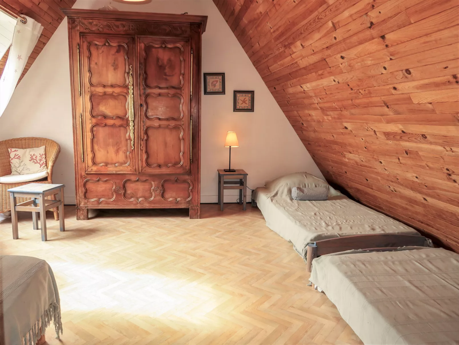 Le Voilier-Inside