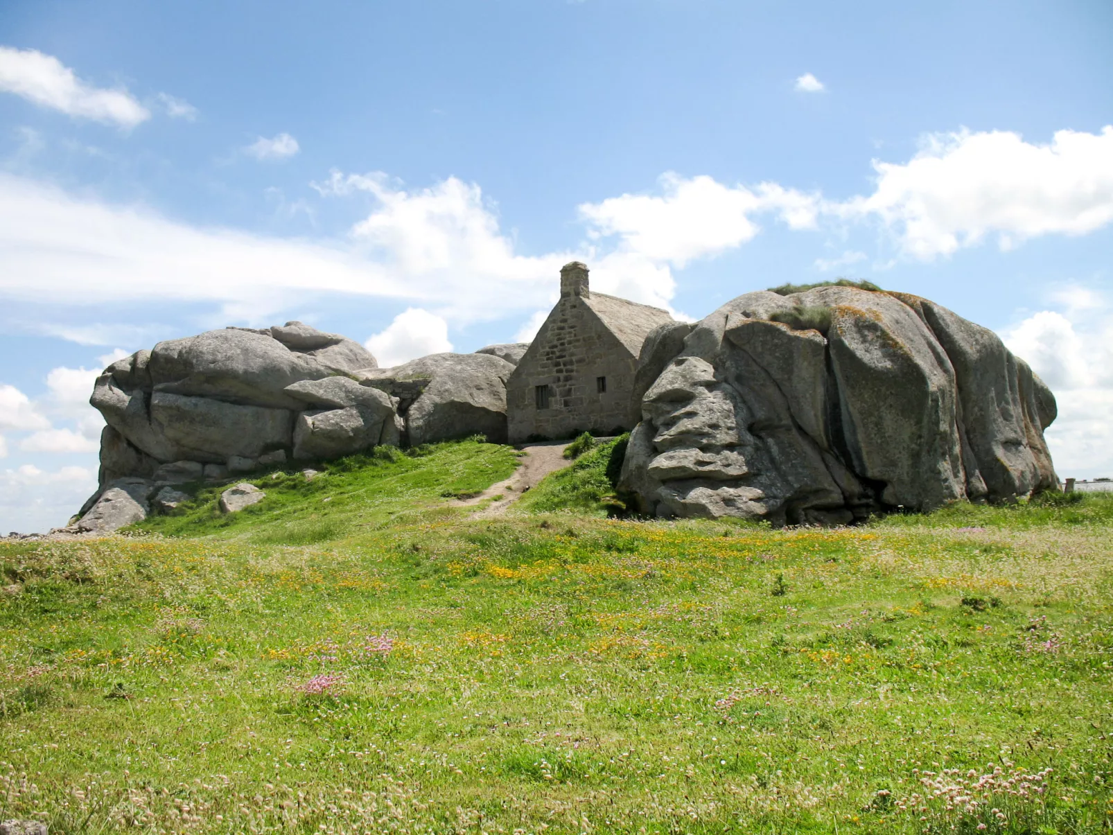 Le Voilier-Area