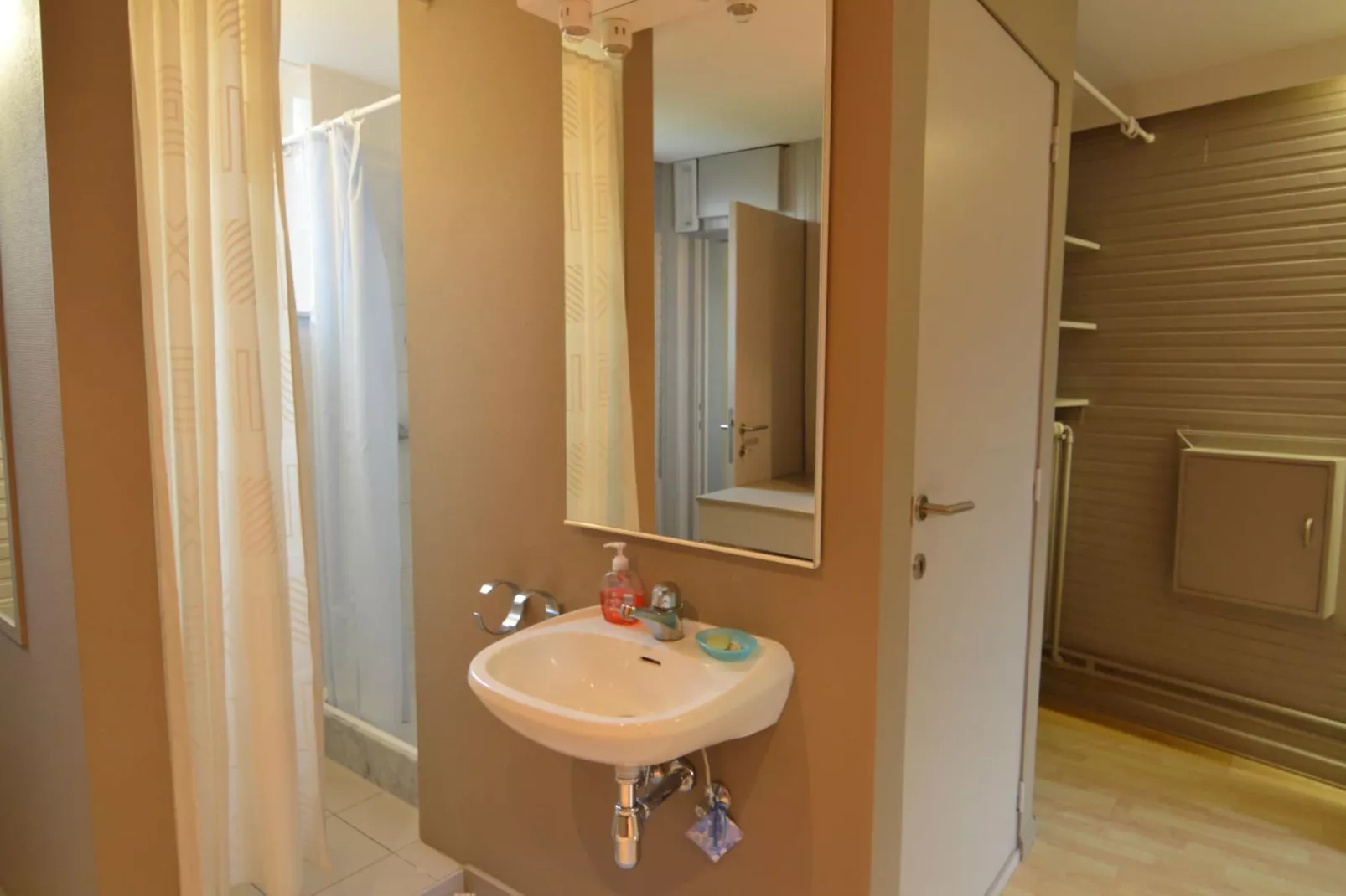 Nuvola-Bathroom