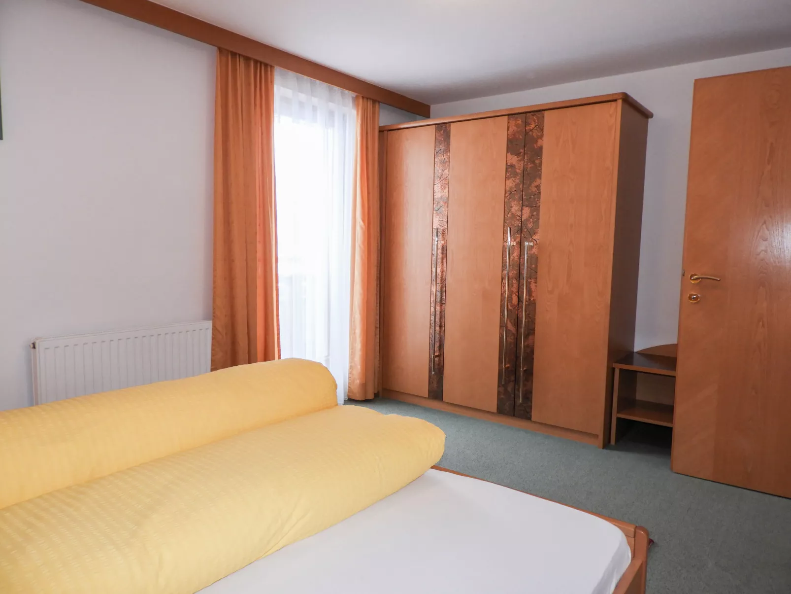 Bergfeld-Inside