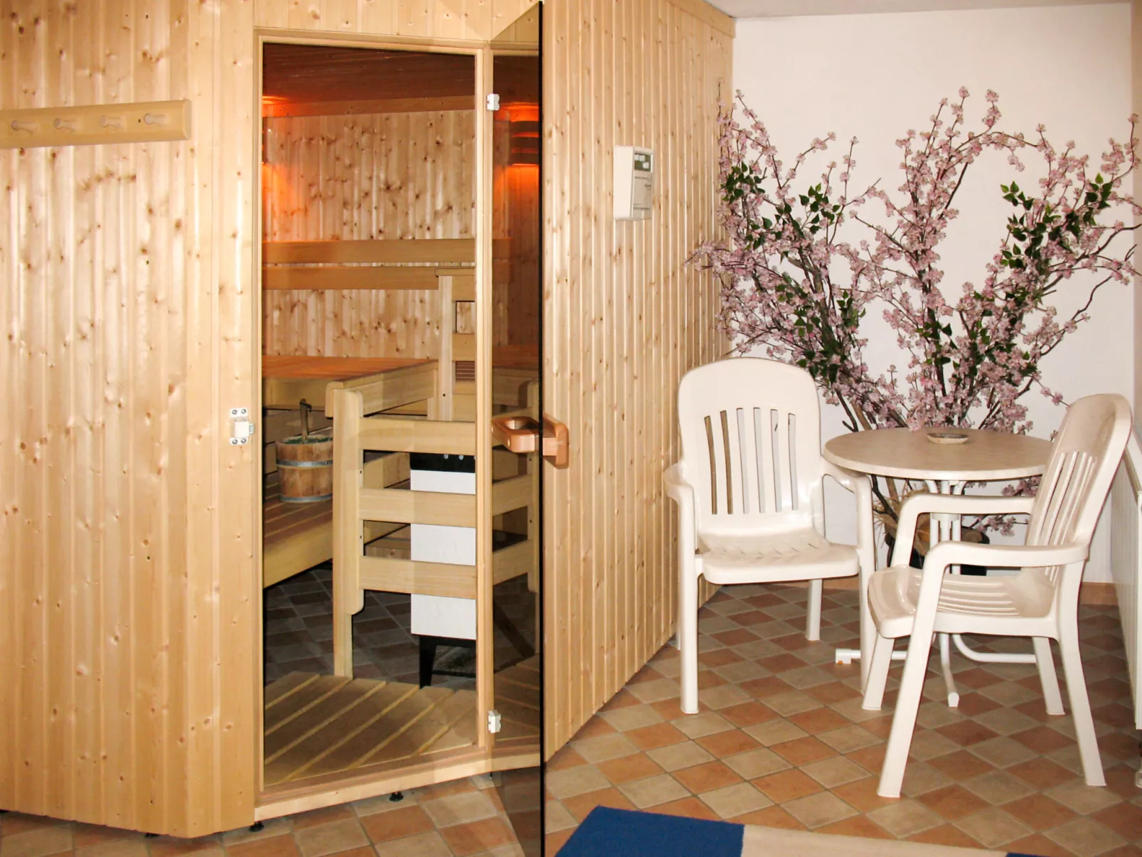 Bergfeld-Inside