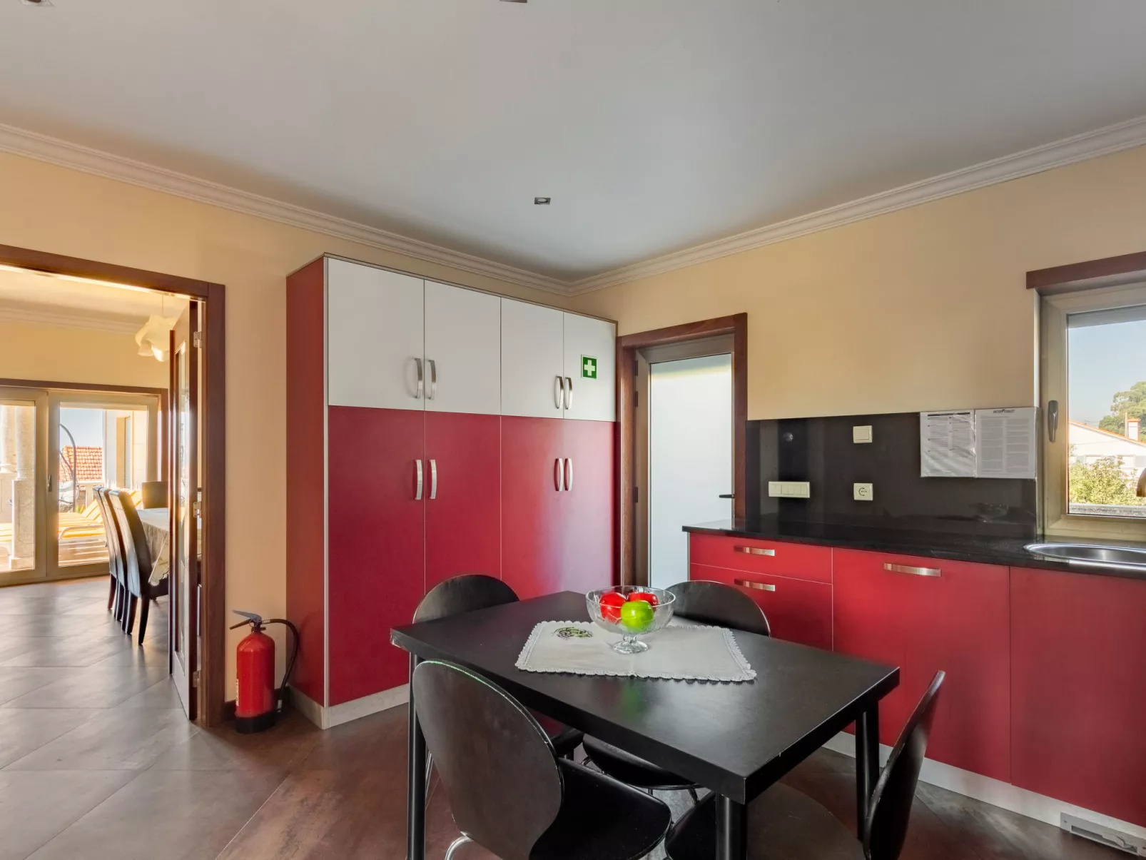 Vista Mar-Inside