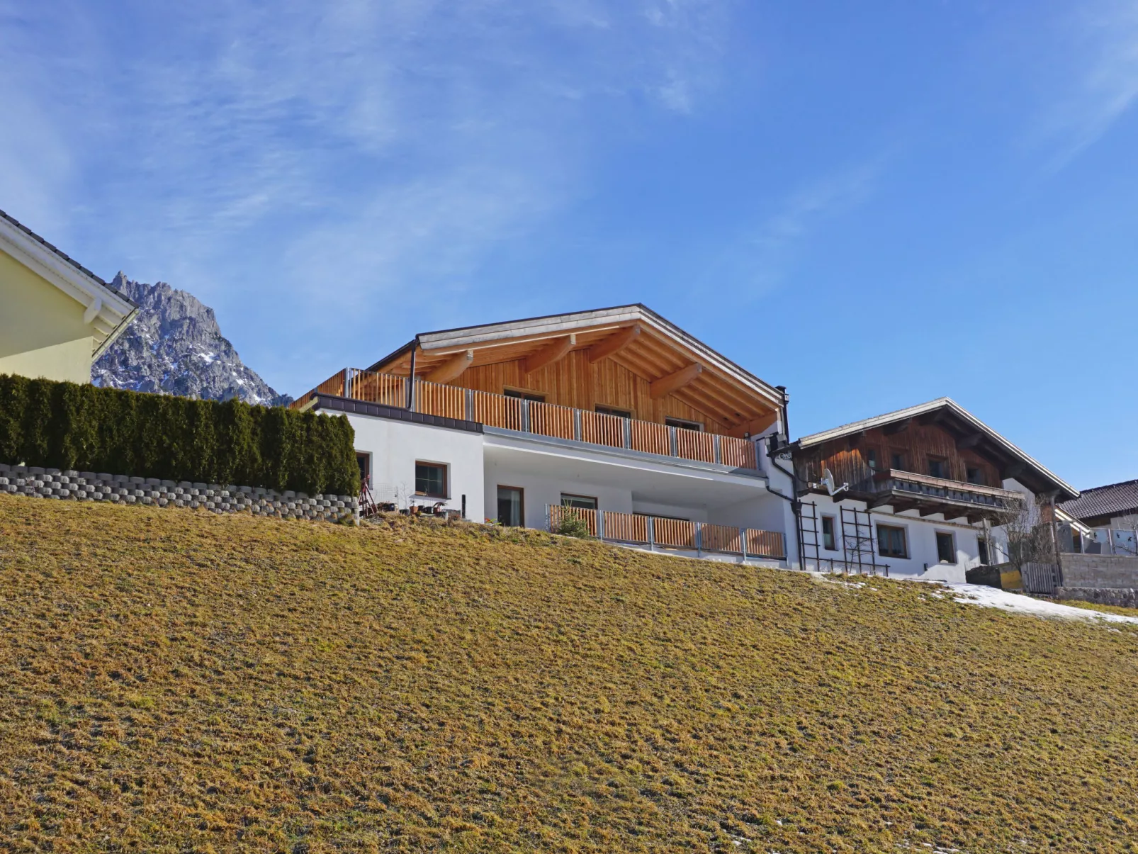 Freiheit-La-Outside