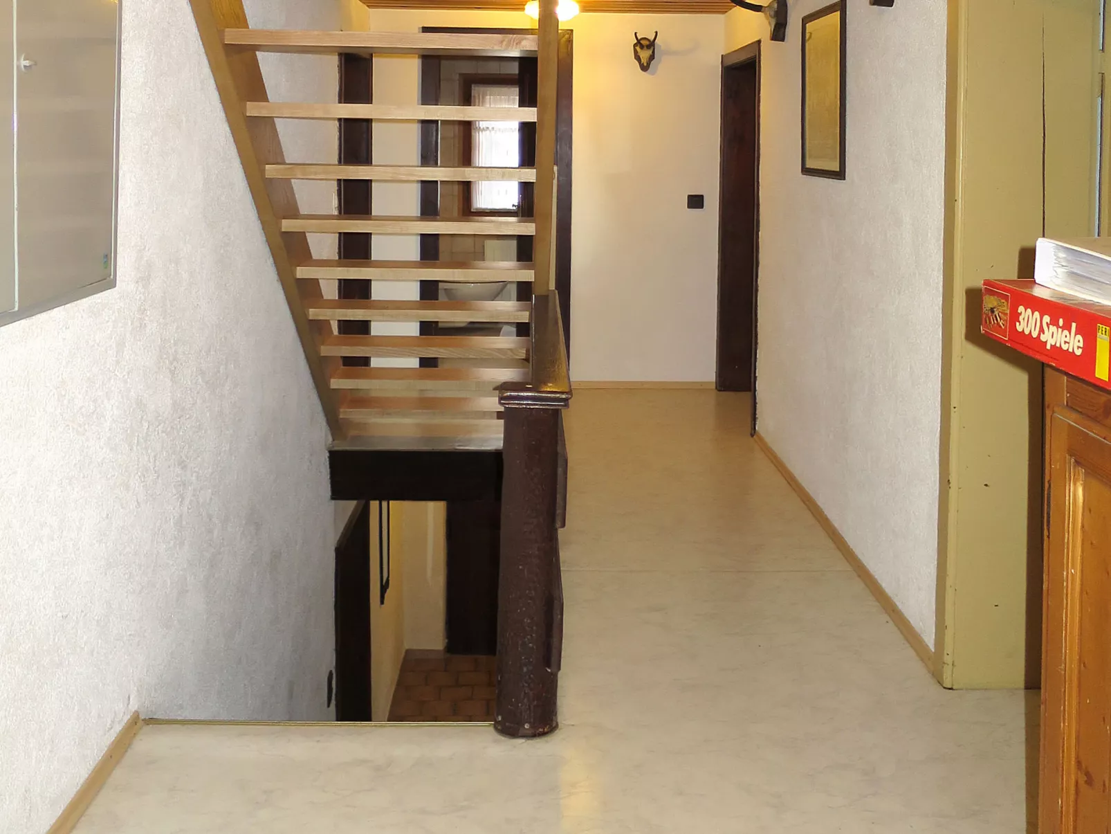 Jagdhaus Strengen-Inside